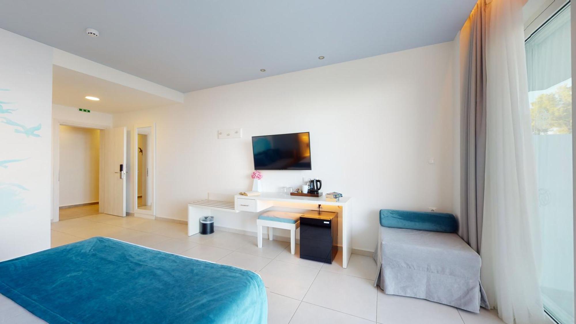 Acrotel Lilyann Boutique Hotel Элия Экстерьер фото